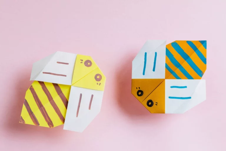 How to Make an Easy Origami Bee