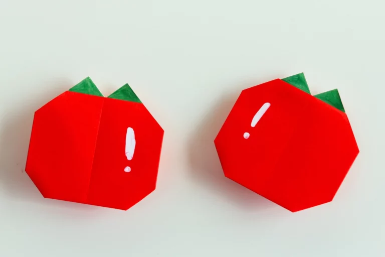 How to Make an Origami Tomato