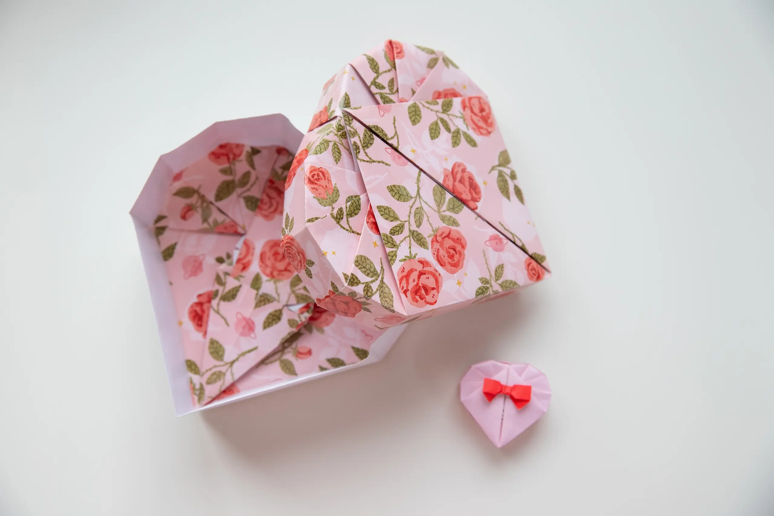 origami heart box with lid | origamiok.com