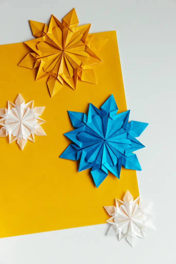 origami snowflake| origamiok.com