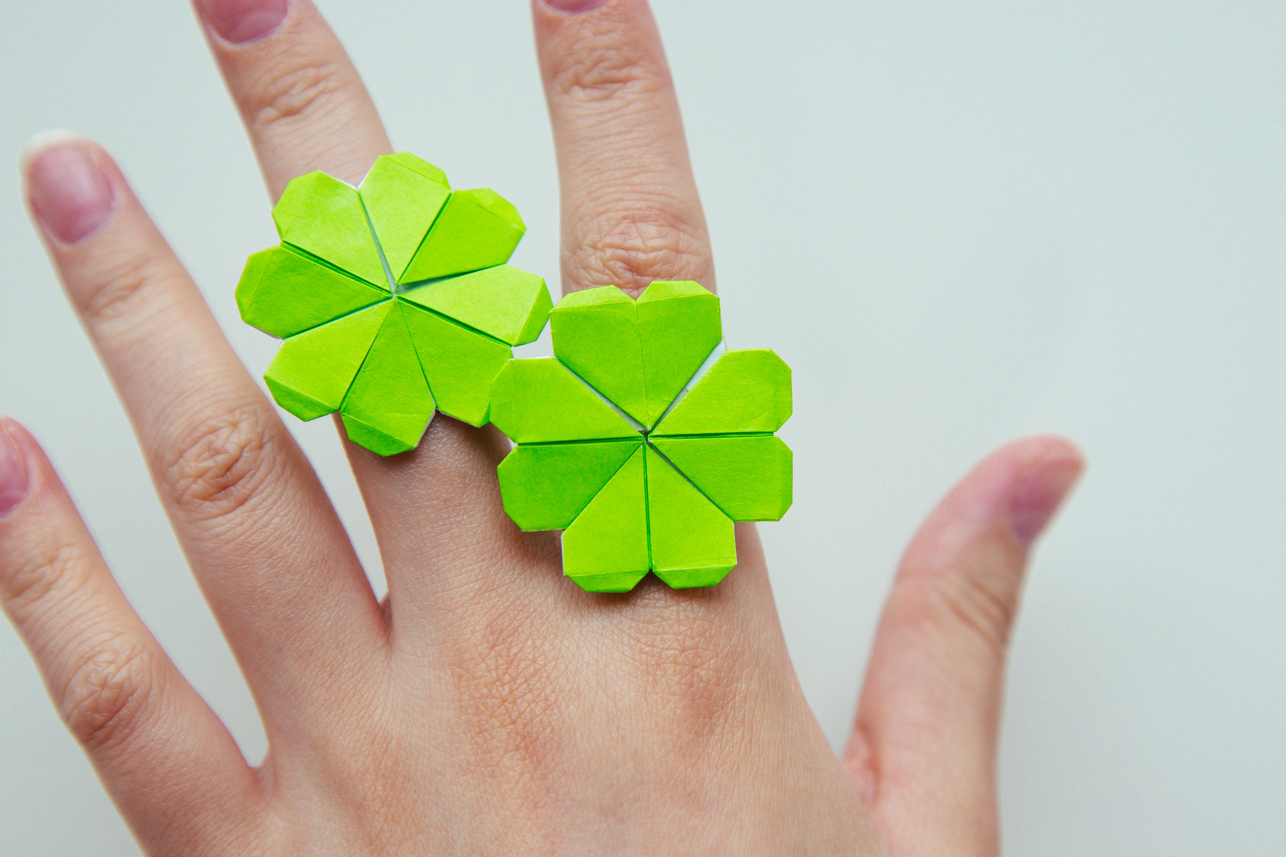 origami leaf clover ring | origamiok.com