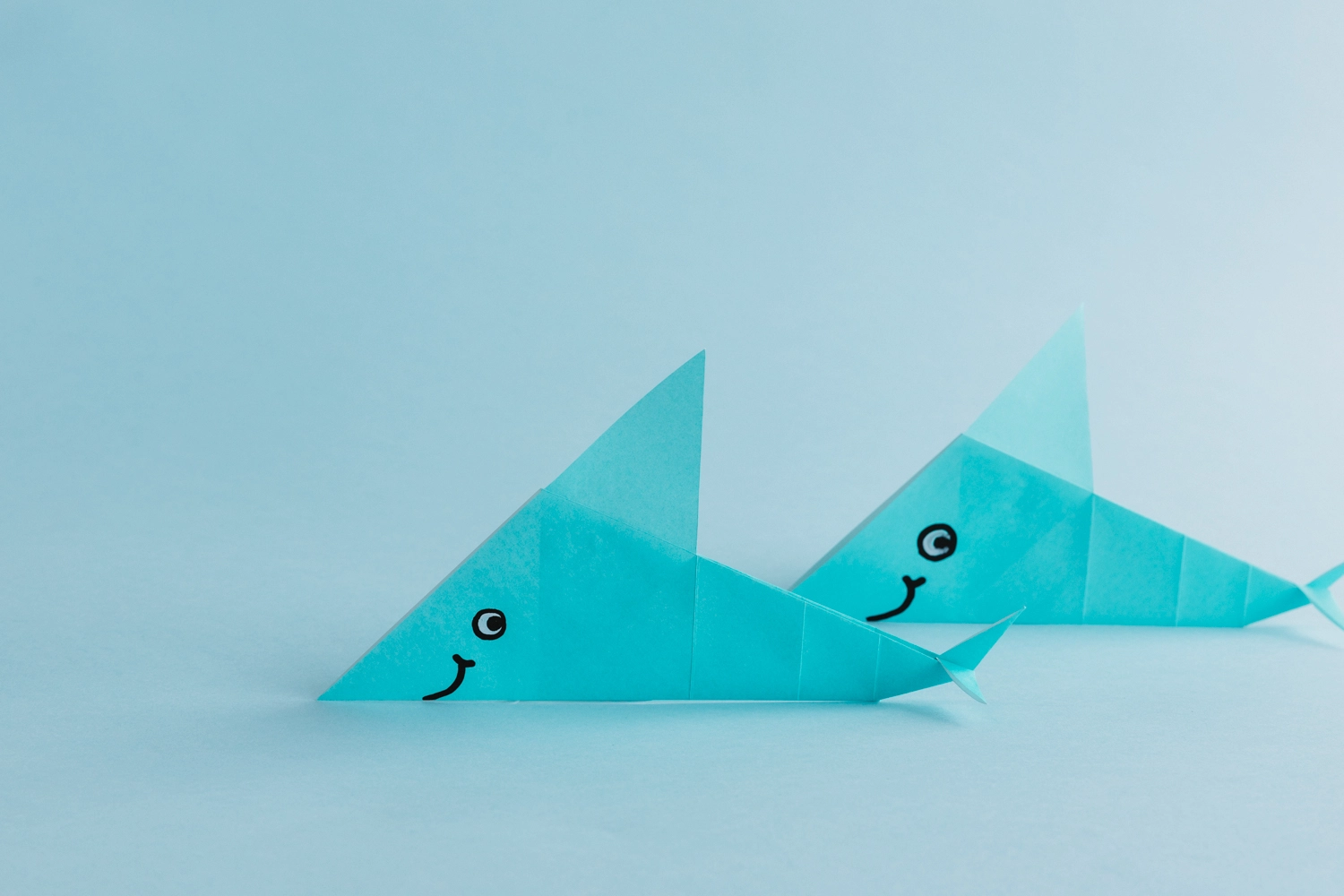 How to Fold an Easy Origami Shark - OrigamiOK