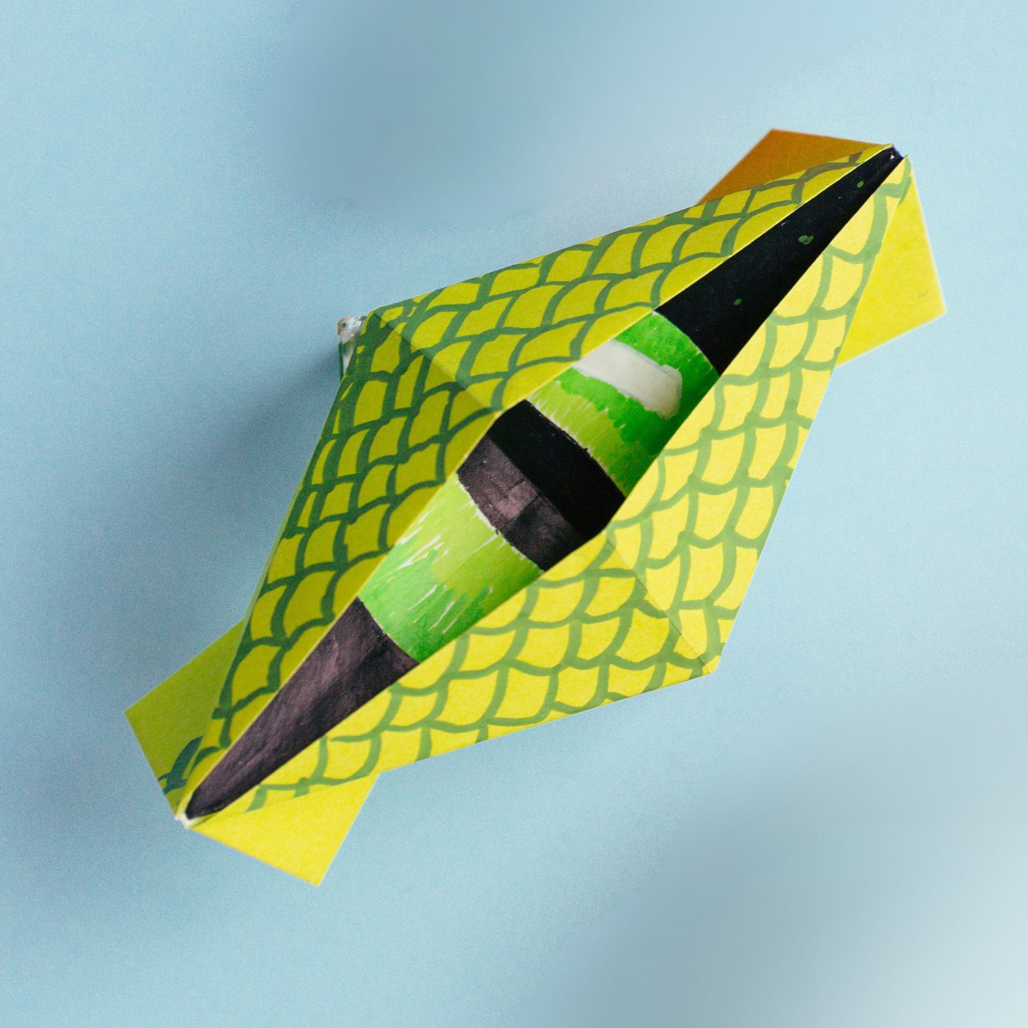 Origami blinking eye | origamiok