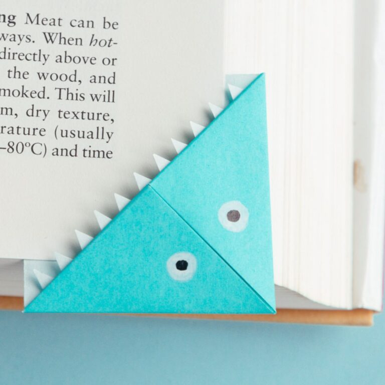 Origami shark bookmark | origamiok