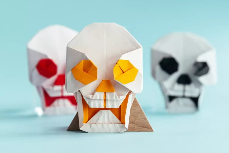 How to Fold an Origami Skull