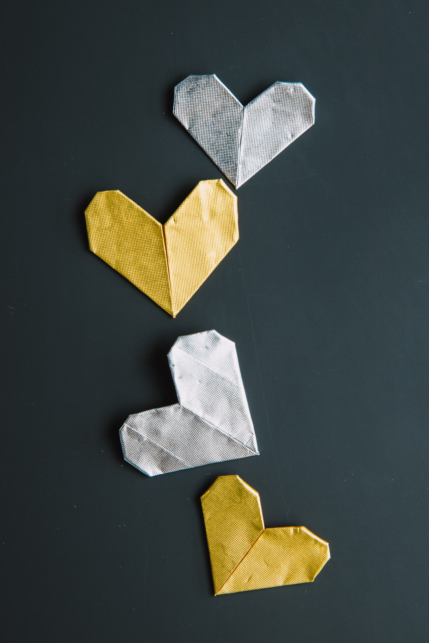 gum wrapper origami heart | origamiok