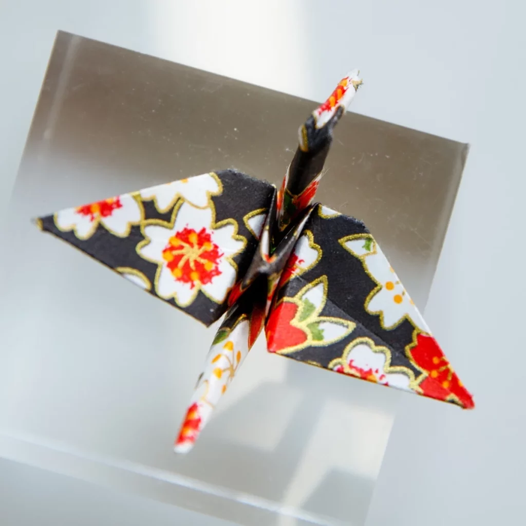 Origami-Crane-03