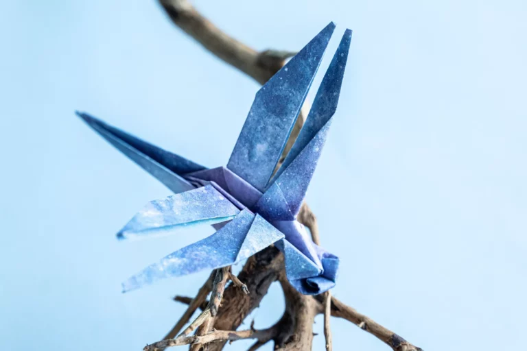 How to Make an Origami Dragonfly