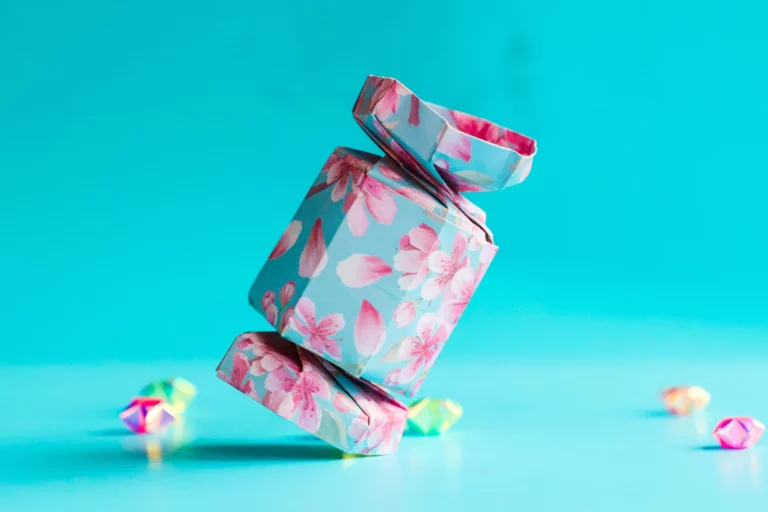 How to Make an Origami Candy Box