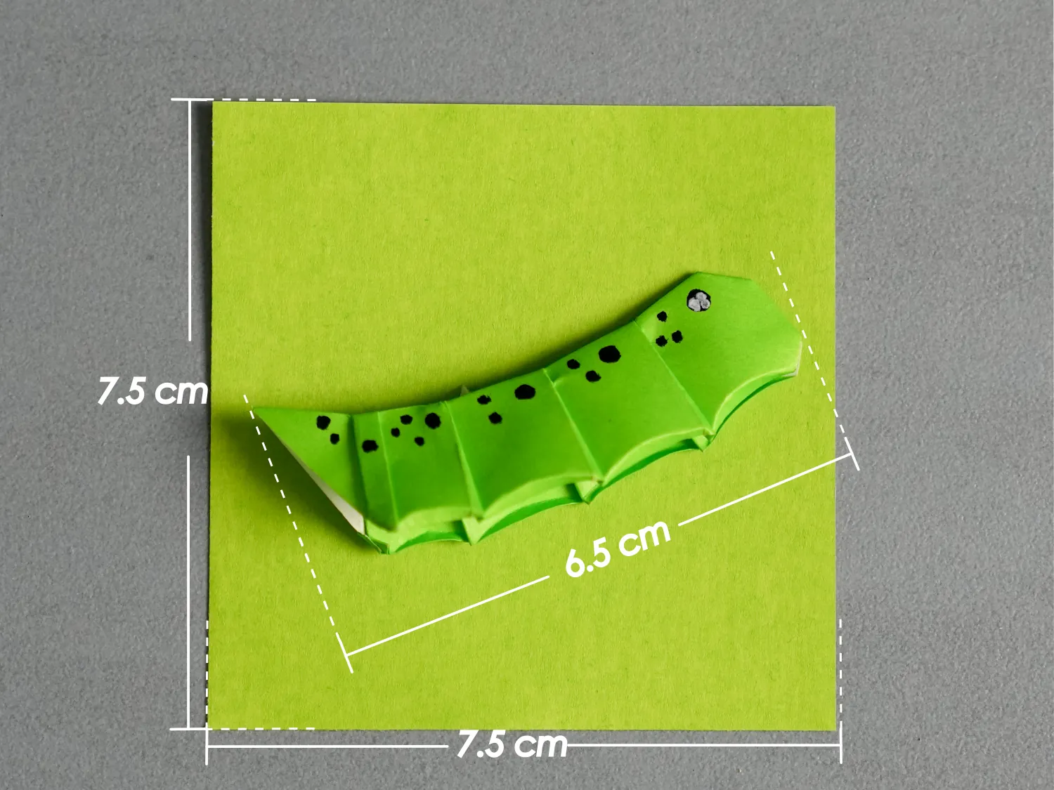 Origami Worm | Origamiok